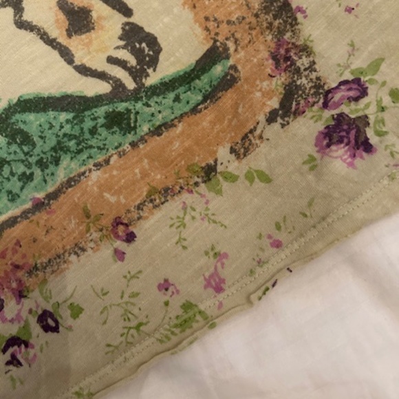 Magnolia Pearl Graphic Heart Top - Picture 6 of 9